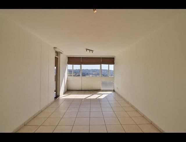 1 BEDROOM APARTMENT FOR SALE IN KENSINGTON